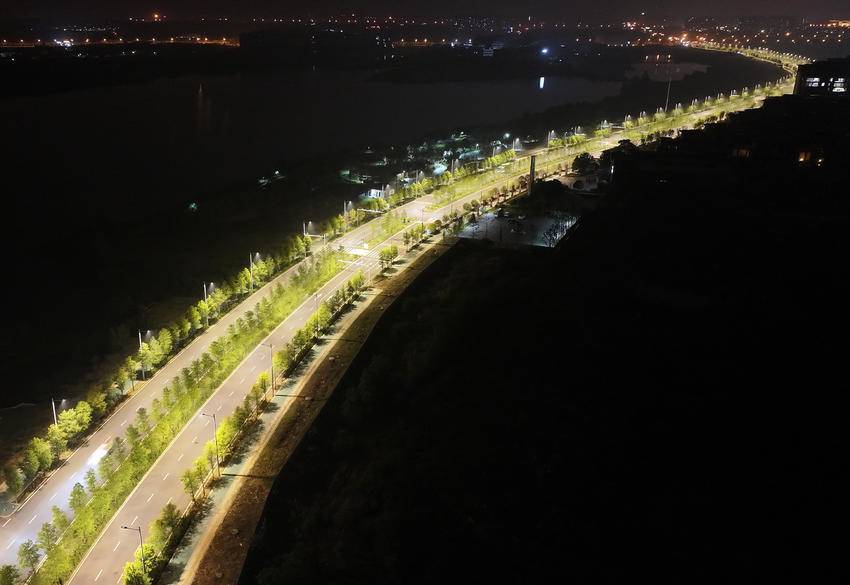 荆楚大道路灯4 荆楚大道路灯4
